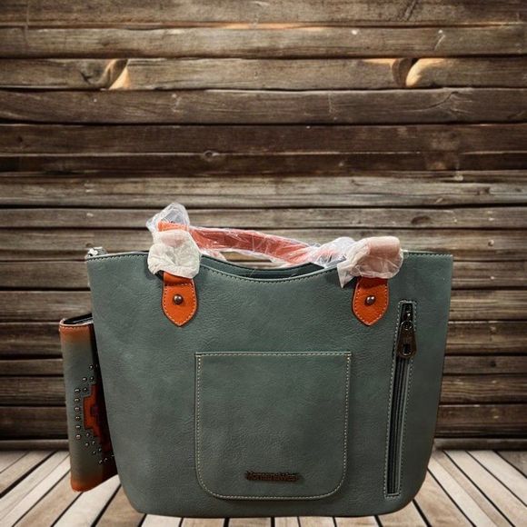 Montana West Cut-out Aztec Collection Concealed Carry Tote with Matching Wallet - Picture 3 of 8